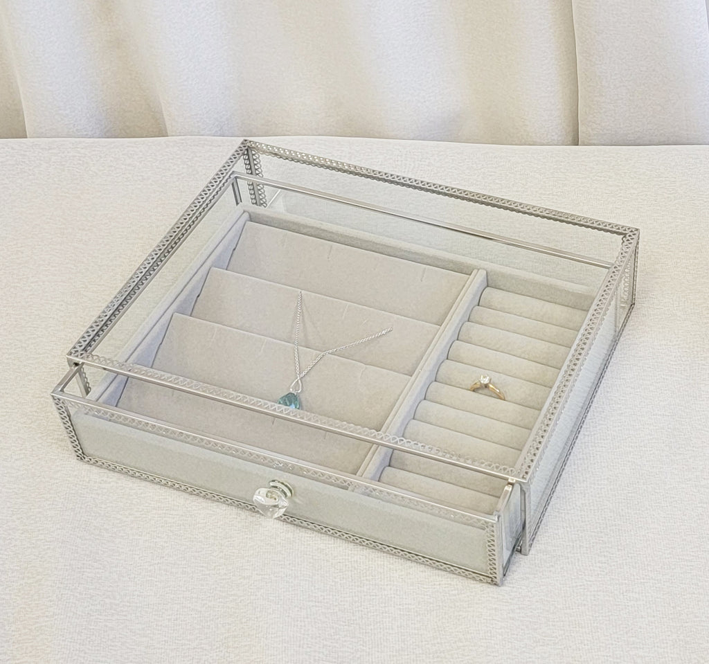 Silver Elegant Glass Jewelry Box
