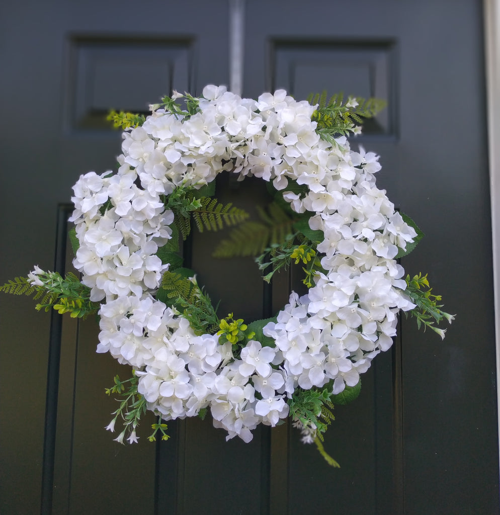 Hydrangea Wreath 20" White
