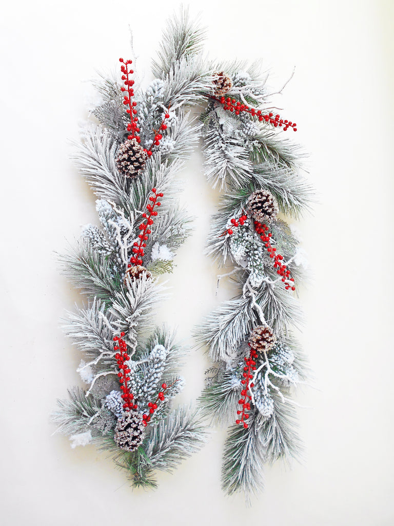 Christmas Flocked Garland, Red Berry Pincone mixed 72"