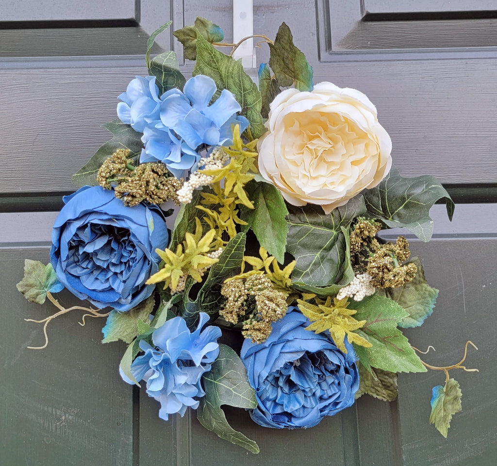 Cabbage Rose Dahlia Hydrangea Berry Wreath