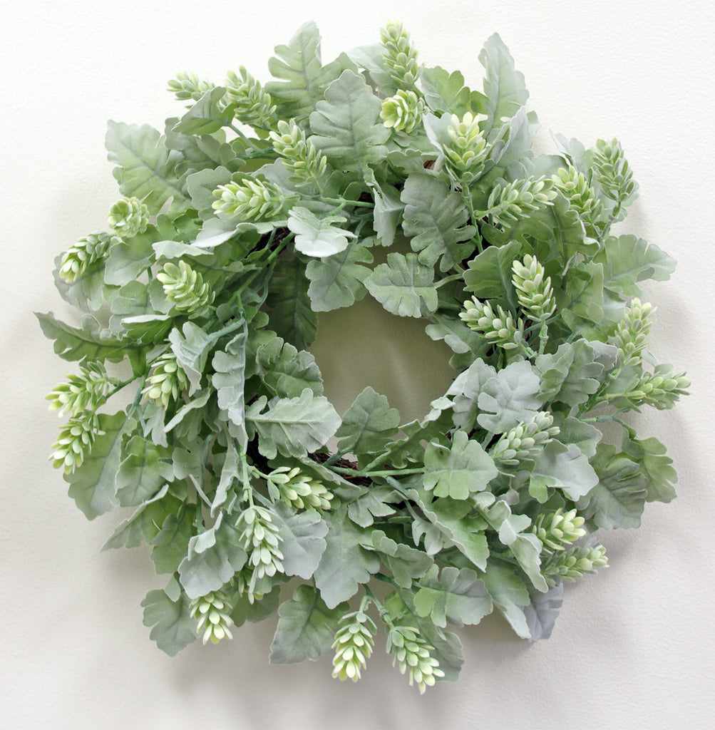 Dusty Miller with Hops Wreath 20"