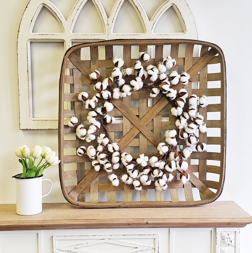 Tobacco Basket with Cotton Wreath