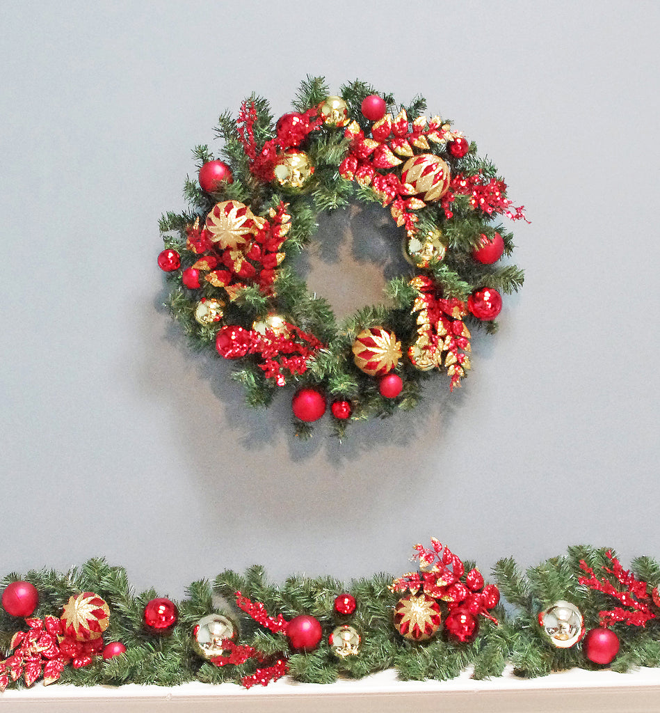 Ornament Decorated Christmas Wreath Garland Red Gold